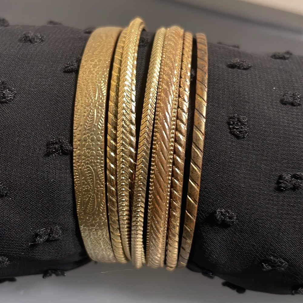 Woman’s accessories
